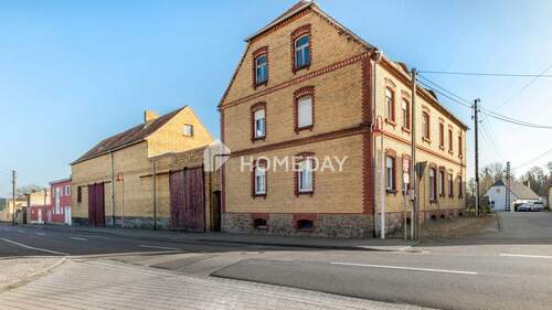 Außenansicht 1 - Einfamilienhaus mit 240,00 m&sup2; in Landsberg zum Kaufen