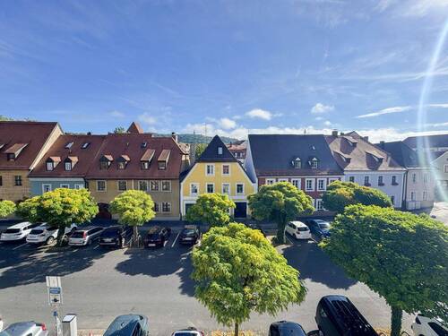 1A-Lage - Helle 2-Zimmer-Wohnung mit Loggia in bester Altstadtlage