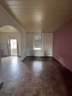 Bild 2 - 5 Zimmer Einfamilienhaus zum Kaufen in Völklingen