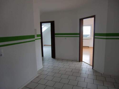 Flur - 2 Zimmer Etagenwohnung in Warburg