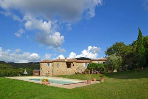 Bild 1 - Herrliches Bauernhaus, renoviert und mit moderner Technik, Panorama und Pool 