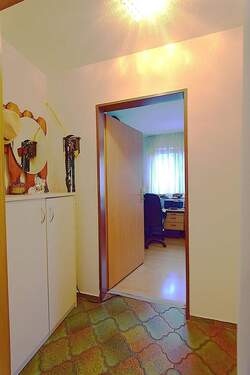 14. EG Diele zum Arbeitszimmer - 