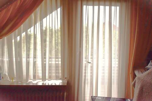 19. OG 2.Zimmer mit Zugang zum Balkon - 