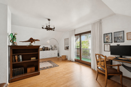 ZIMMER 5 MIT LOGGIA - 