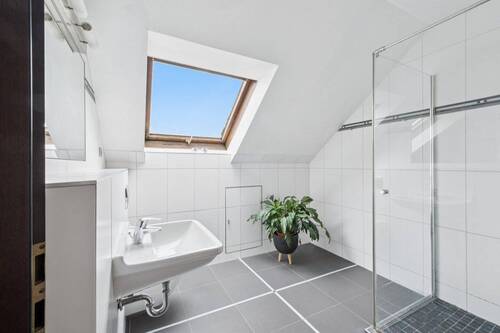2. BADEZIMMER - 
