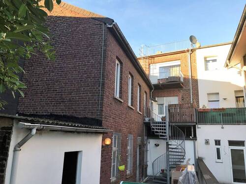 Rückansicht1 - Mehrfamilienhaus, Wohnhaus mit 234,00 m² in Mönchengladbach zum Kaufen