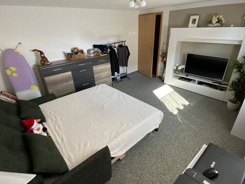 Gäste- oder Kinderzimmer im Kellergeschoss - 