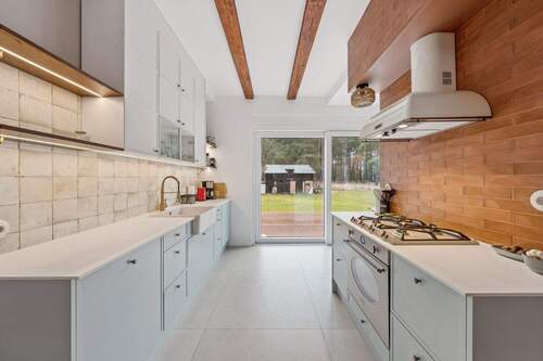 Küche mit Terrassenaussicht - 