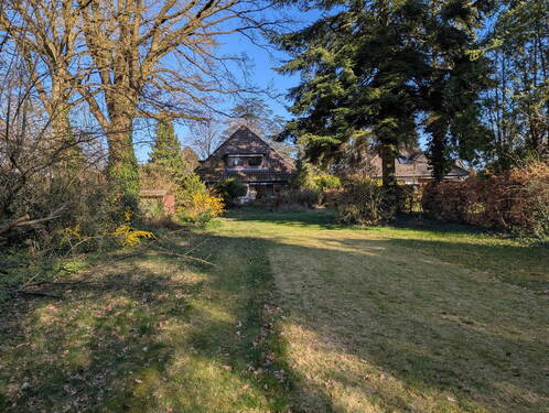 Blick von der Rückseite - Baugrundstück mit Bauvorbescheid in Hamburg Schnelsen