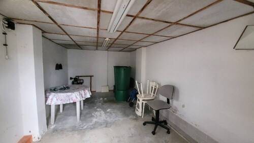 Garage - 