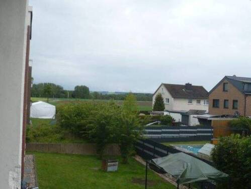 Blick vom Balkon - 4 Zimmer Etagenwohnung zum Kaufen in Welver