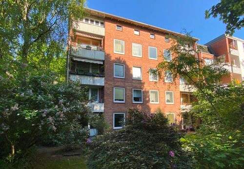 Gebäudeansicht West - 3 Zimmer Etagenwohnung zum Kaufen in Hamburg