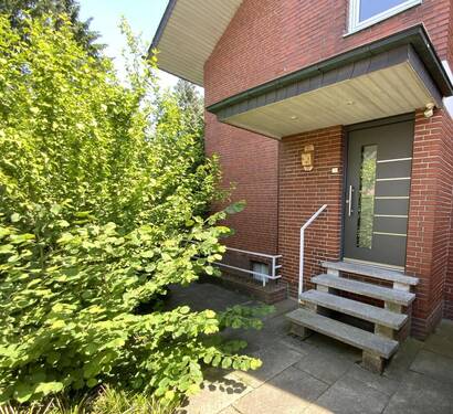 zweiter Hauseingang - Zugang für alle Einheiten - 