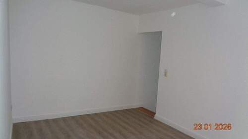 Wohnzimmer.JPG - Etagenwohnung mit 51,00 m&sup2; in Naumburg (Saale) zur Miete