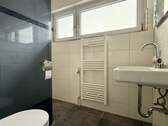 Duschbad mit Fenster - 