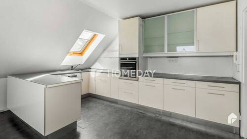 Küche 2 - Liederbach am Taunus: Stilvolles Mehrfamilienhaus - Wohnkomfort trifft attraktive Lage