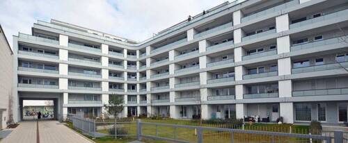 Außenansicht Gebäude, Balkon - 