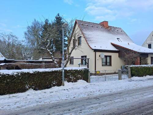 20260106_141613 - Einfamilienhaus mit Potenzial im Herzen von Bergen