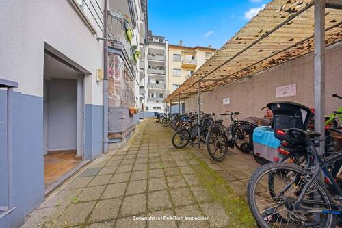 Fahrradabstellplatz - 