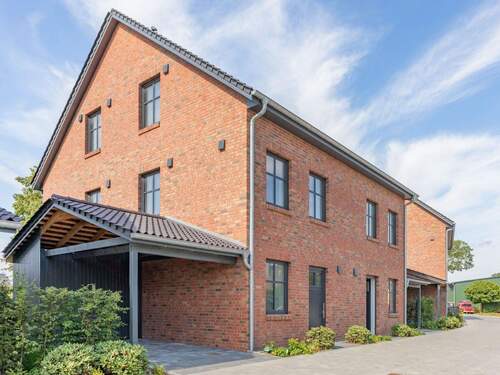 Hausansicht - 5 Zimmer Doppelhaushälfte zur Miete in Seestermühe