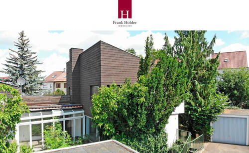 Hausansicht - Großzügiges und ruhiges Wohnen im Achalmgebiet