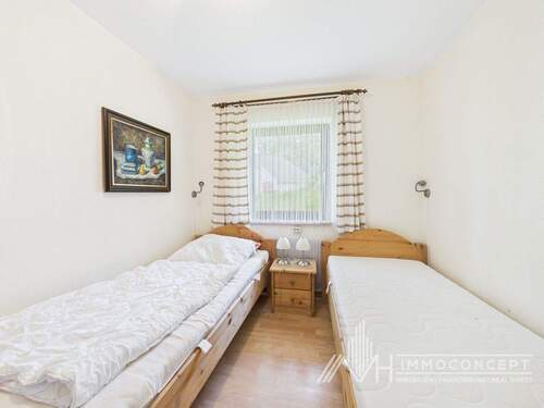 Schlafzimmer 2 EG - 