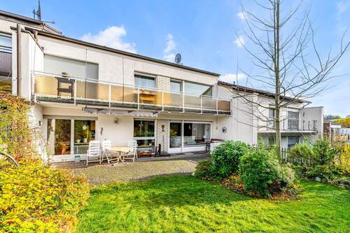 Ansicht - Flexibles Wohnen: Reihenhaus mit zwei Einheiten und Garten in naturverbundener Lage in Hattingen-Niederwenigern