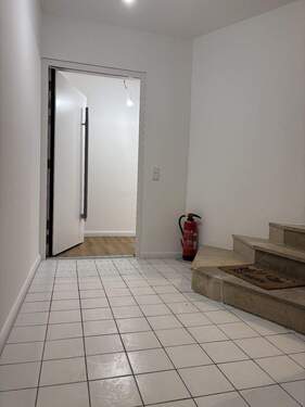 Treppenhaus - 2 Zimmer Büro zur Miete in Düsseldorf