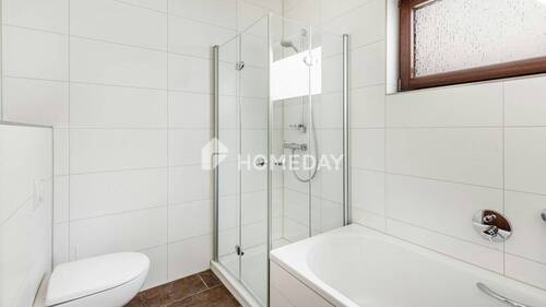 1. OG Badezimmer 2 - 