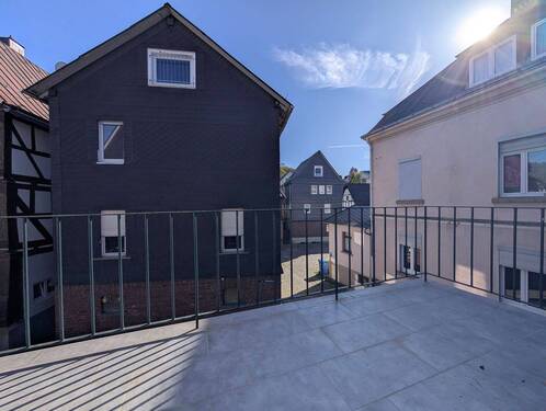 Balkon - 4 Zimmer Etagenwohnung in Bad Laasphe