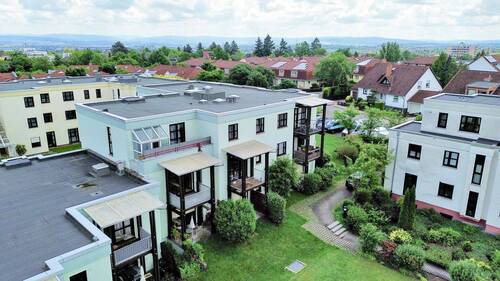 Haus - 4 Zimmer Etagenwohnung zum Kaufen in Kassel