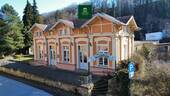 Eingang mit Terrasse - Mehrfamilienhaus, Wohnhaus in Pirna