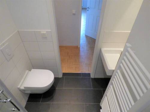 Gäste-Bad (Referenzbild, baugleiche Wohnung) - 