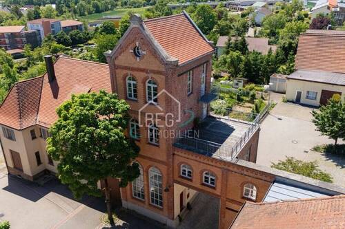 Außenansicht - 5 Zimmer Mehrfamilienhaus, Wohnhaus zum Kaufen in Ilshofen