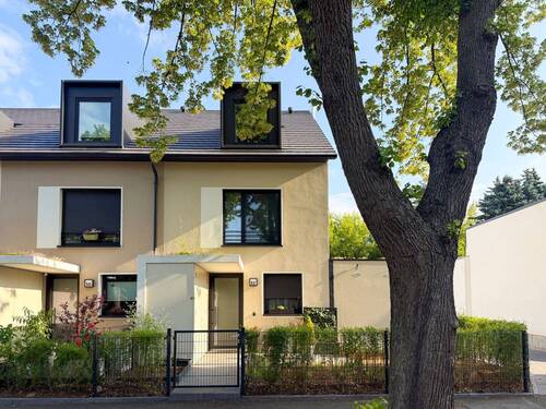 Hausansicht straßenseitig - 