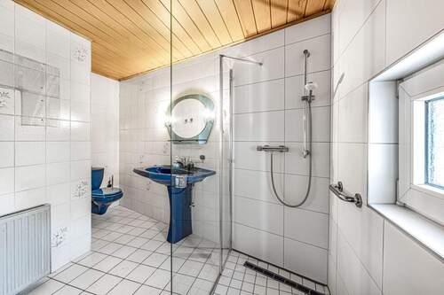 Tageslichtbadezimmer - 3 Zimmer Doppelhaushälfte in Bochum