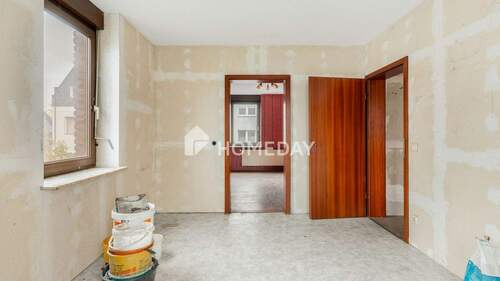 1. OG Schlafzimmer 2 - 