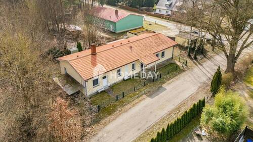 Außenansicht Drohne 3 - 6 Zimmer Bungalow in Plau am See