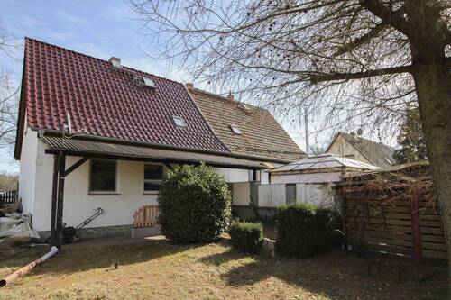 Hausansicht hinten1 - 