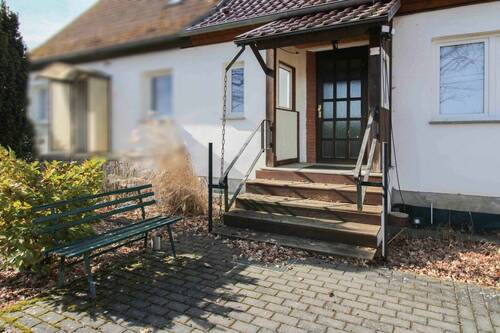Eingangsbereich - 4 Zimmer Einfamilienhaus zum Kaufen in Kotzen