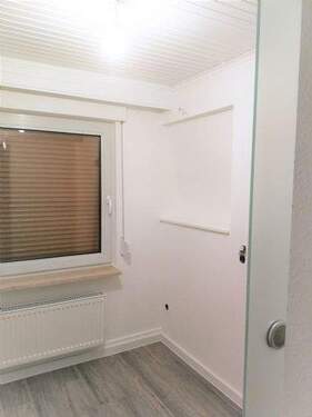 Büro oder kleines Kinderzimmer 1.OG (leer) - 