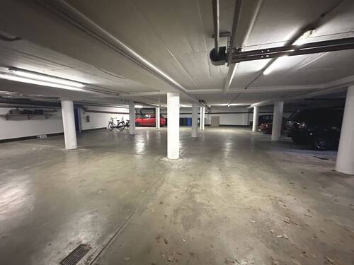 Tiefgarage - 