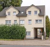 Stilvolle Dachgeschosswohnung im 11 Parteien Haus zu verkaufen! (Wohnung Nr. 11) - Buxtehude