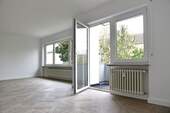 Wohnzimmer/ Balkon - 