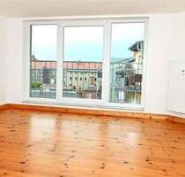 3-Raumwohnung mit 2 Balkonen und Vollbad - Stralsund Franken