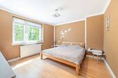 Schlafzimmer - Etagenwohnung mit 75,40 m² in München zum Kaufen