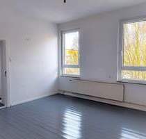 **Reserviert** Großzügige 4-Zimmer-Altbauwohnung direkt am Holzhafen - Bremerhaven Geestemünde