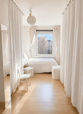 Schlafzimmer - 3 Zimmer Etagenwohnung zum Kaufen in Berlin