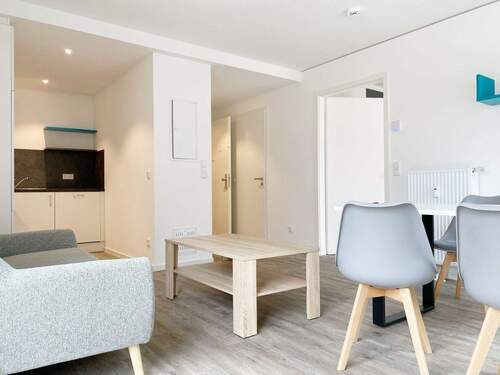 Wohnbereich - 2 Zimmer Etagenwohnung in Augsburg