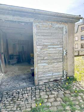 Garage - 